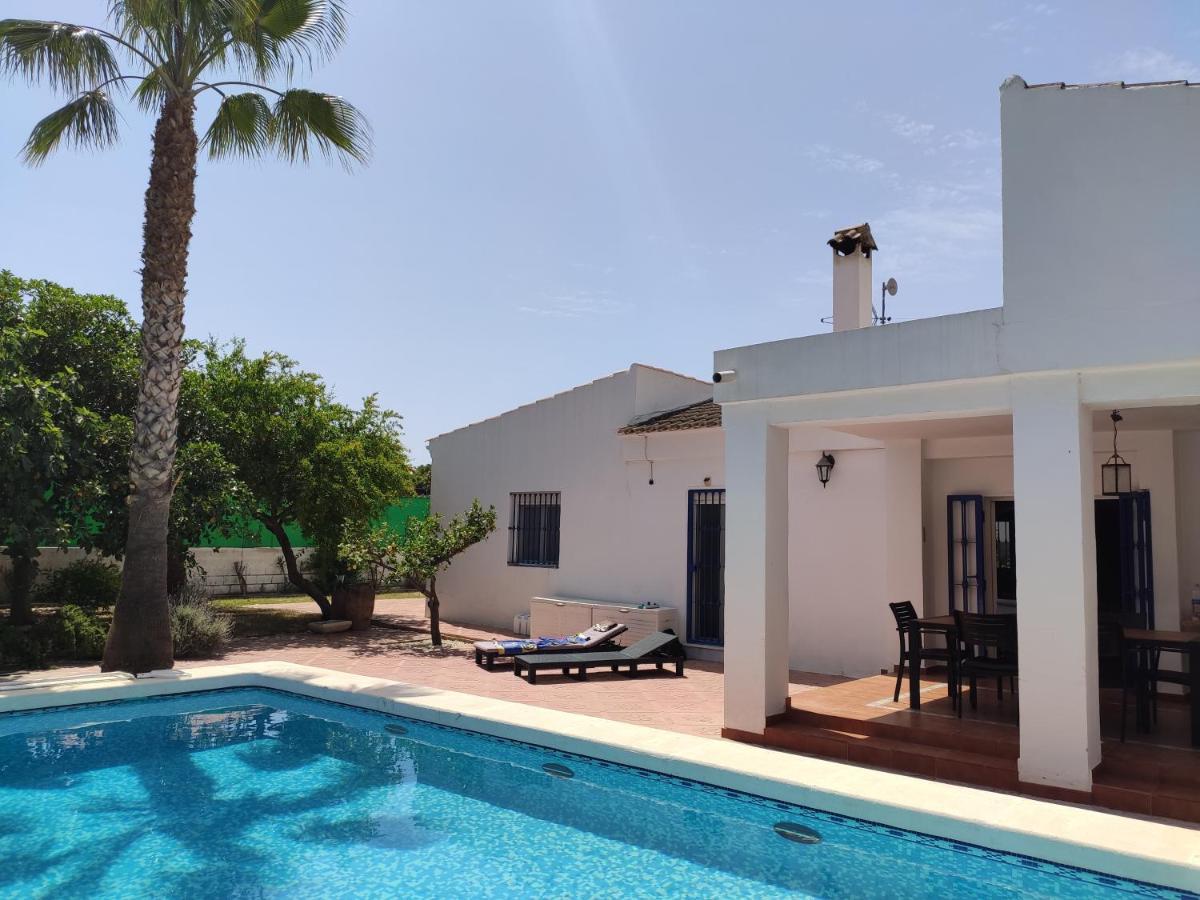 Villa With Private Pool, Bbq, Fitness Center & Sauna San Vicente Raspeig Bagian luar foto