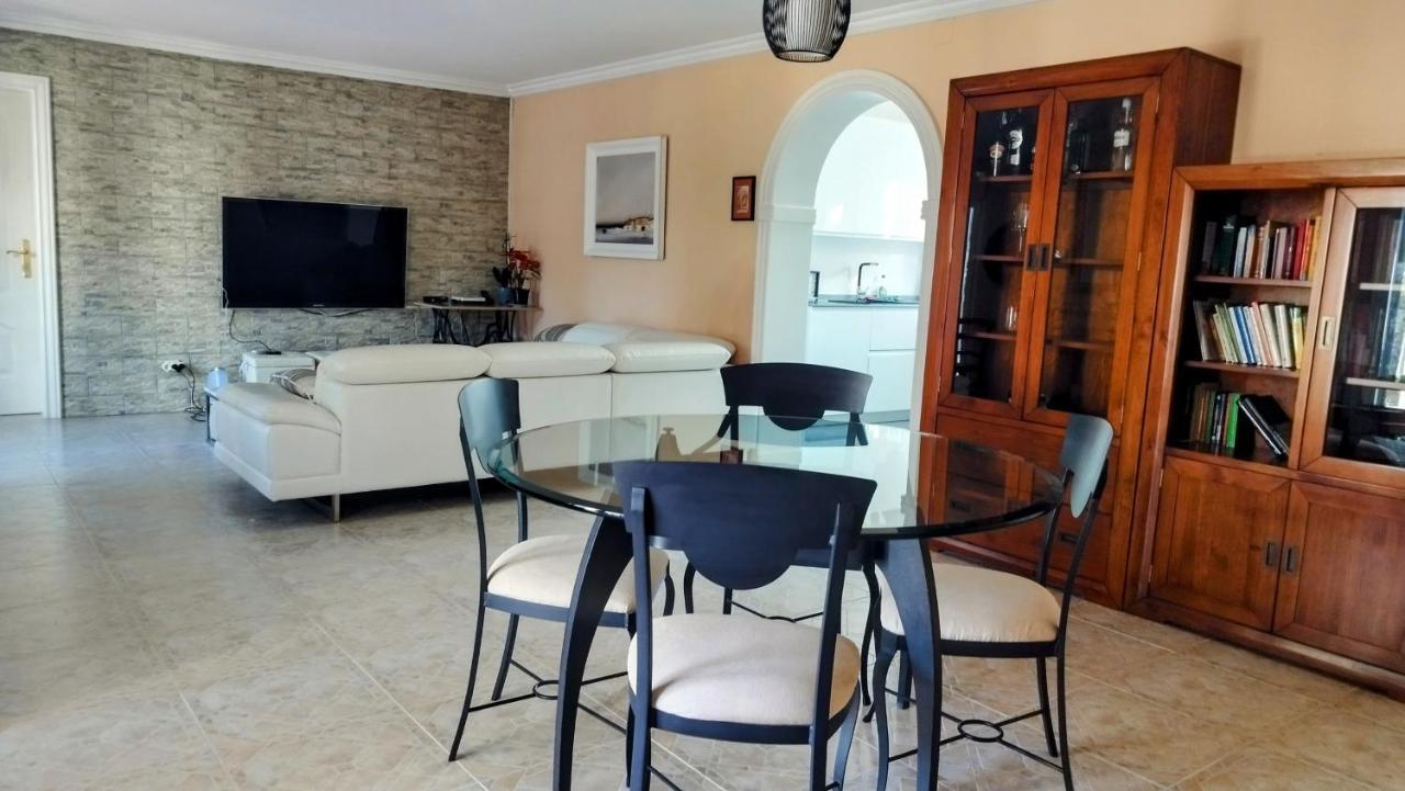 Villa With Private Pool, Bbq, Fitness Center & Sauna San Vicente Raspeig Bagian luar foto